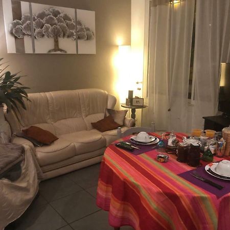 Chambre Chez L'Habitant Orthez Buitenkant foto